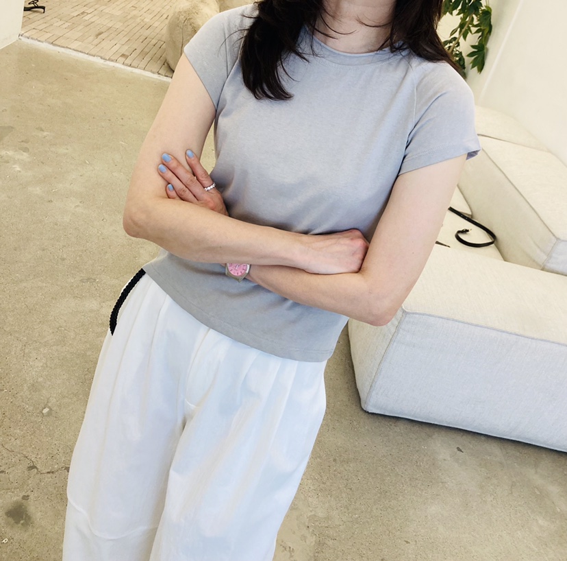 GLAD SOME韓國東大門直郵女士新品熱賣職業推薦T恤插肩袖GLAD SOMET恤