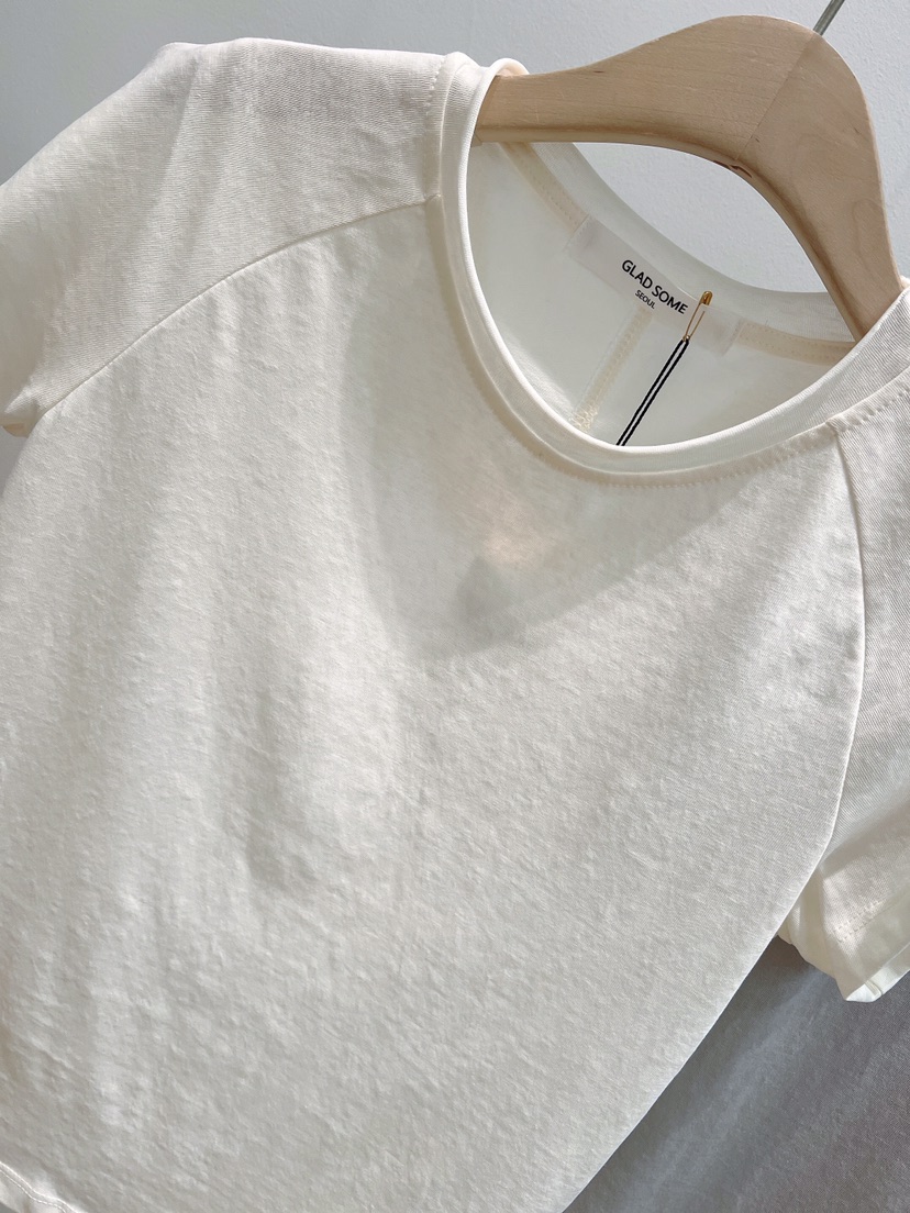 GLAD SOME韓國東大門直郵女士新品熱賣職業推薦T恤插肩袖GLAD SOMET恤