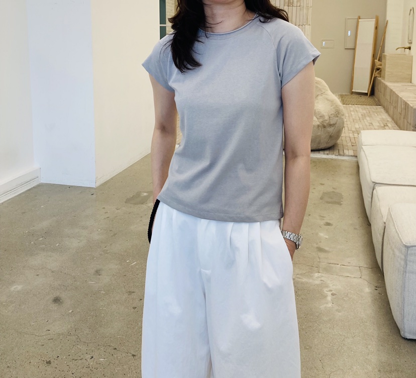 GLAD SOME韓國東大門直郵女士新品熱賣職業推薦T恤插肩袖GLAD SOMET恤圖色3