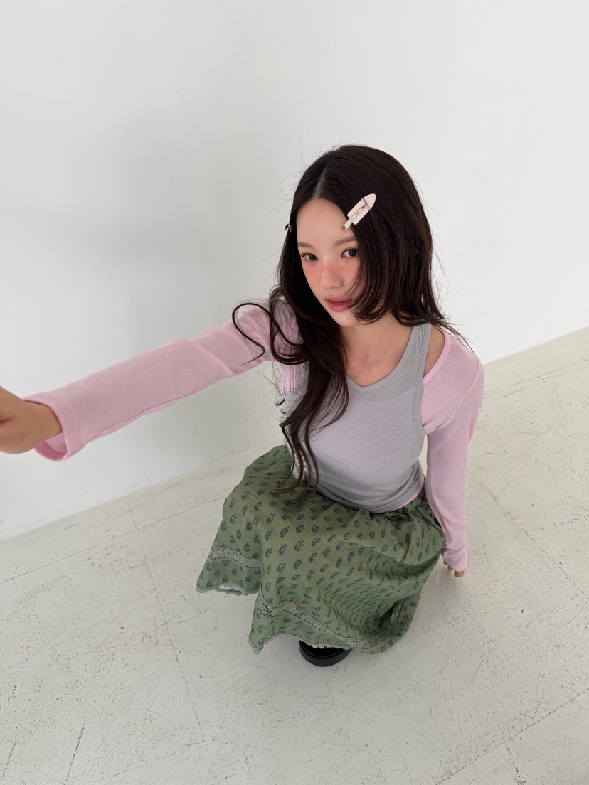 ARTE STUDIO/ATTENTION EDITORIAL韓國直郵女裝新款職業半身裙中短裙花朵蕾絲ARTE Studio半身裙/中短裙