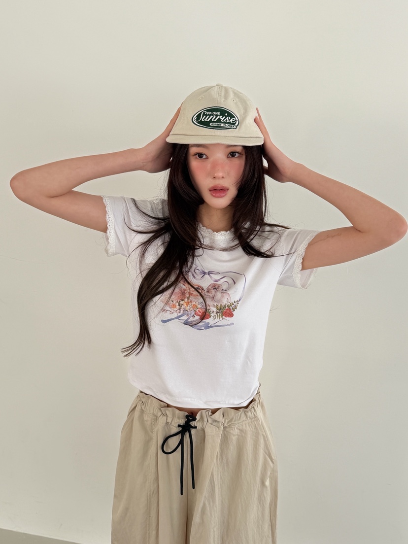 ARTE STUDIO/ATTENTION EDITORIAL韓國東大門直郵女士新品職業T恤蕾絲ARTE StudioT恤