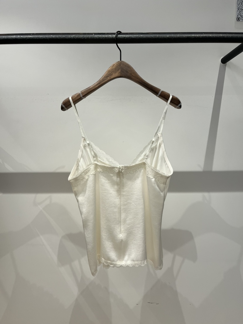 LOVE PULL東大門實拍韓國女裝新品職業推薦吊帶背心緞面LOVE PULL吊帶/背心