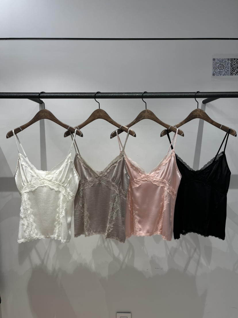 LOVE PULL東大門實拍韓國女裝新品職業推薦吊帶背心緞面LOVE PULL吊帶/背心