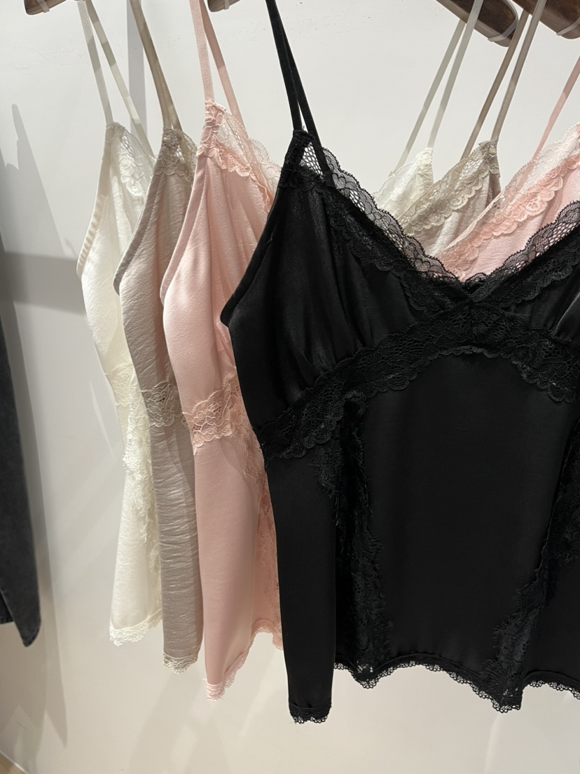 LOVE PULL東大門實拍韓國女裝新品職業推薦吊帶背心緞面LOVE PULL吊帶/背心