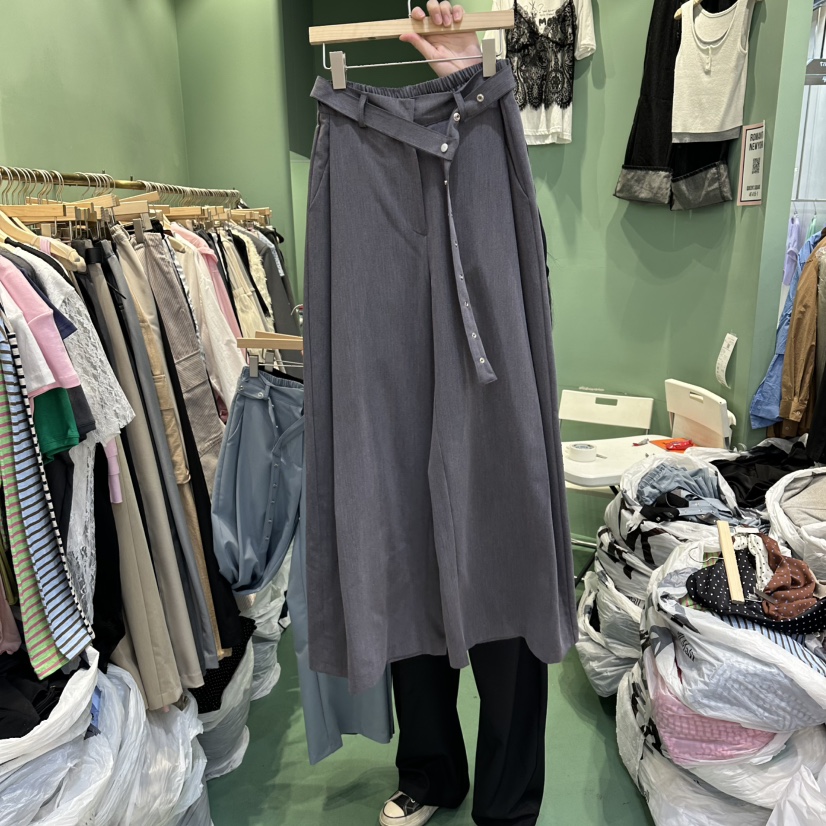 ROMANTIC NEWYORK韓國代購女士新品熱賣26春夏，26夏季休閑褲含腰帶ROMANTIC NEWYORK休閑褲圖色2