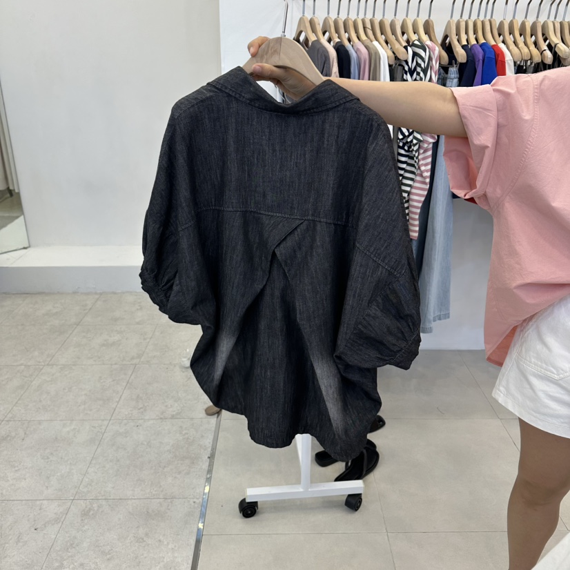 FUNNY POWDER韓國直郵女士新品熱賣26春夏，26夏季襯衫蕾絲衫不含內搭THE FUNNY襯衫/蕾絲衫