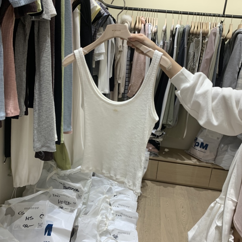 MEMOIRE韓國直郵女裝新款人氣休閑職業時尚熱賣26春夏，26夏季吊帶背心MEMOIRE吊帶/背心圖色4