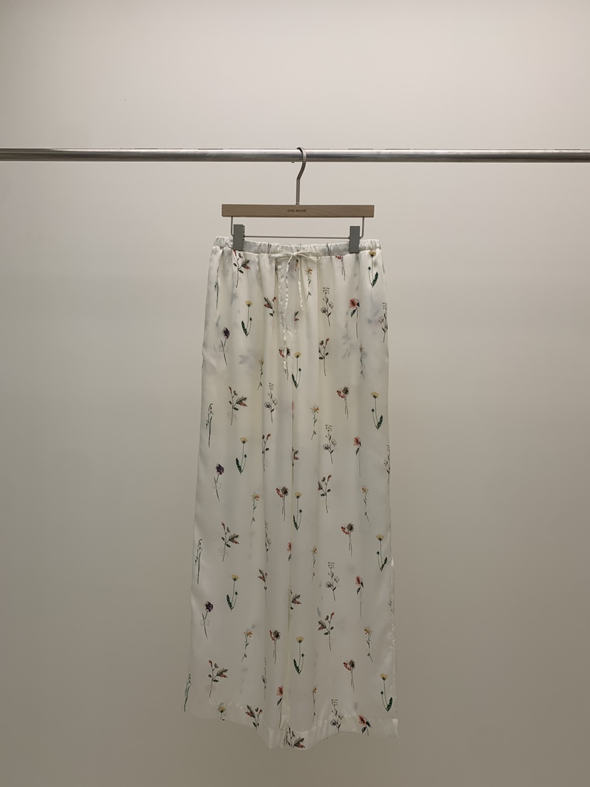 ONE MONE韓國代購女士新品職業推薦26春夏，26夏季休閑褲ONE MONE休閑褲圖色2