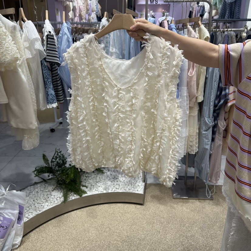 VIRUS韓國代購女裝新品熱賣26春夏，26夏季推薦職業吊帶背心VIRUS吊帶/背心