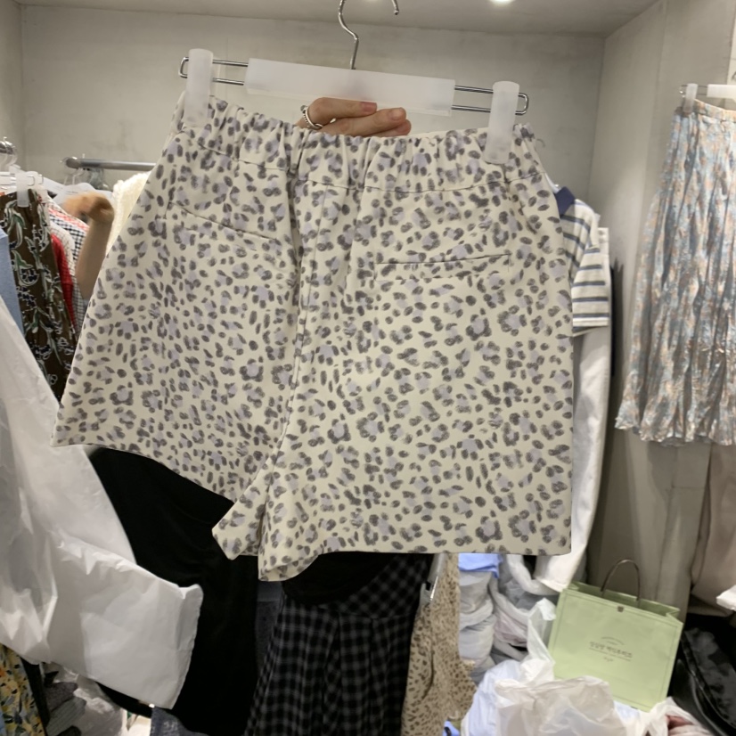 LOGROAD東大門實拍韓國女士新款休閑職業人氣26春夏，26夏季短褲豹紋LOG ROAD短褲