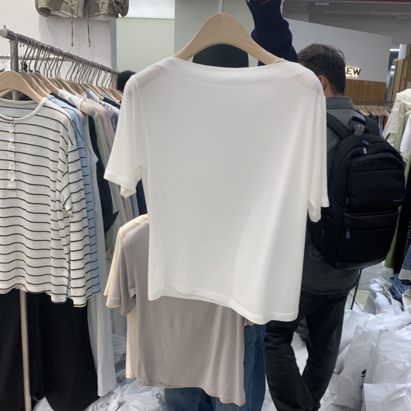 MADEMOISELL東大門實拍韓國女裝新品人氣推薦26夏季T恤船領MADEMOISELLT恤圖色1