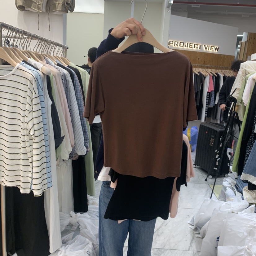 MADEMOISELL東大門實拍韓國女裝新品人氣推薦26夏季T恤船領MADEMOISELLT恤圖色4