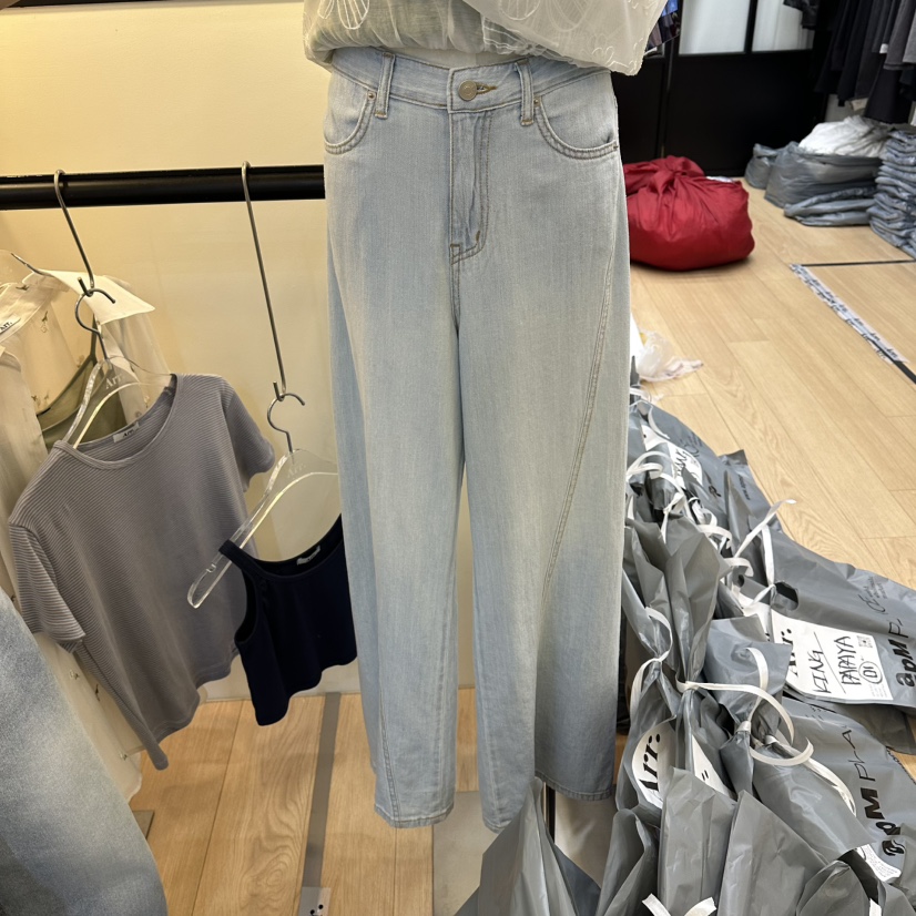 ARR韓國東大門直郵女裝新款推薦人氣熱賣職業時尚26春夏牛仔褲ARR牛仔褲圖色1