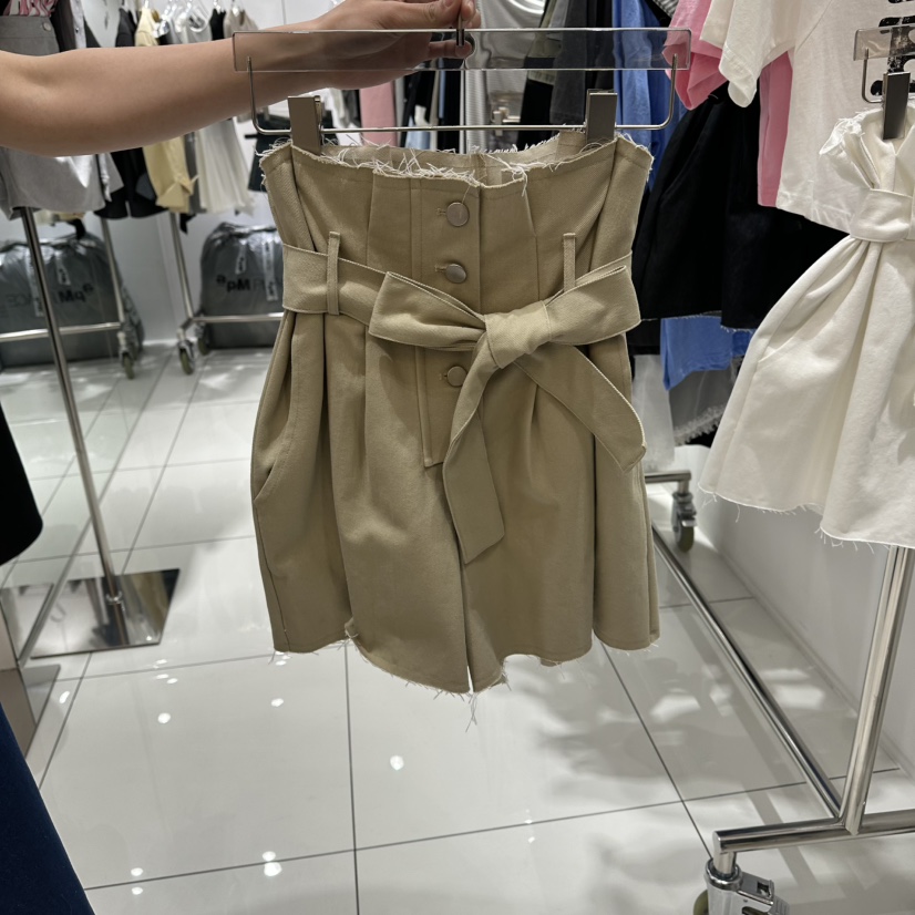 JENNIE韓國直郵實拍女士新款休閑26夏季人氣短褲含腰帶高腰JENNIE/VENEFIT短褲圖色3