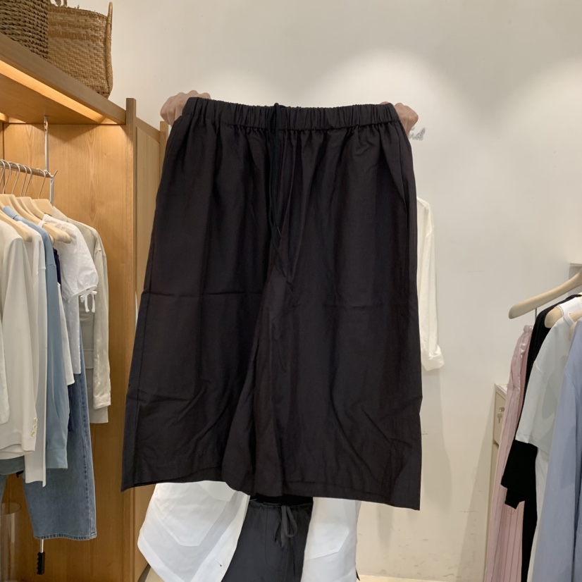 VELVET UNDERGROUND韓國代購女裝新款人氣職業26夏季短褲VELVET UNDERGROUND短褲圖色2