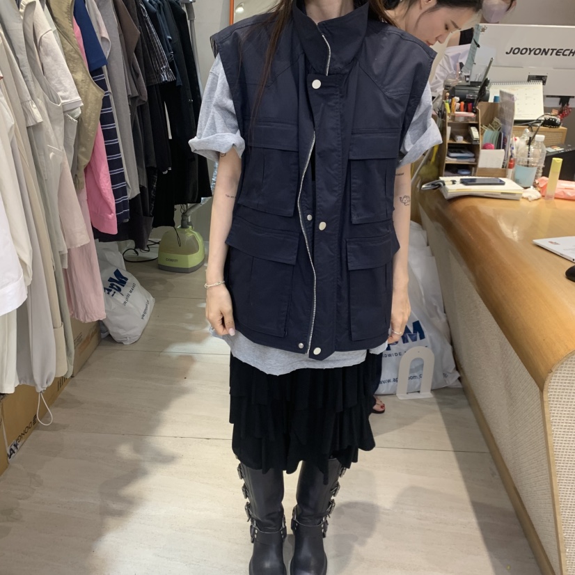 BLACKFRIDAY韓國直郵女裝新品職業推薦熱賣時尚馬甲不含內搭BLACK FRIDAY馬甲圖色2