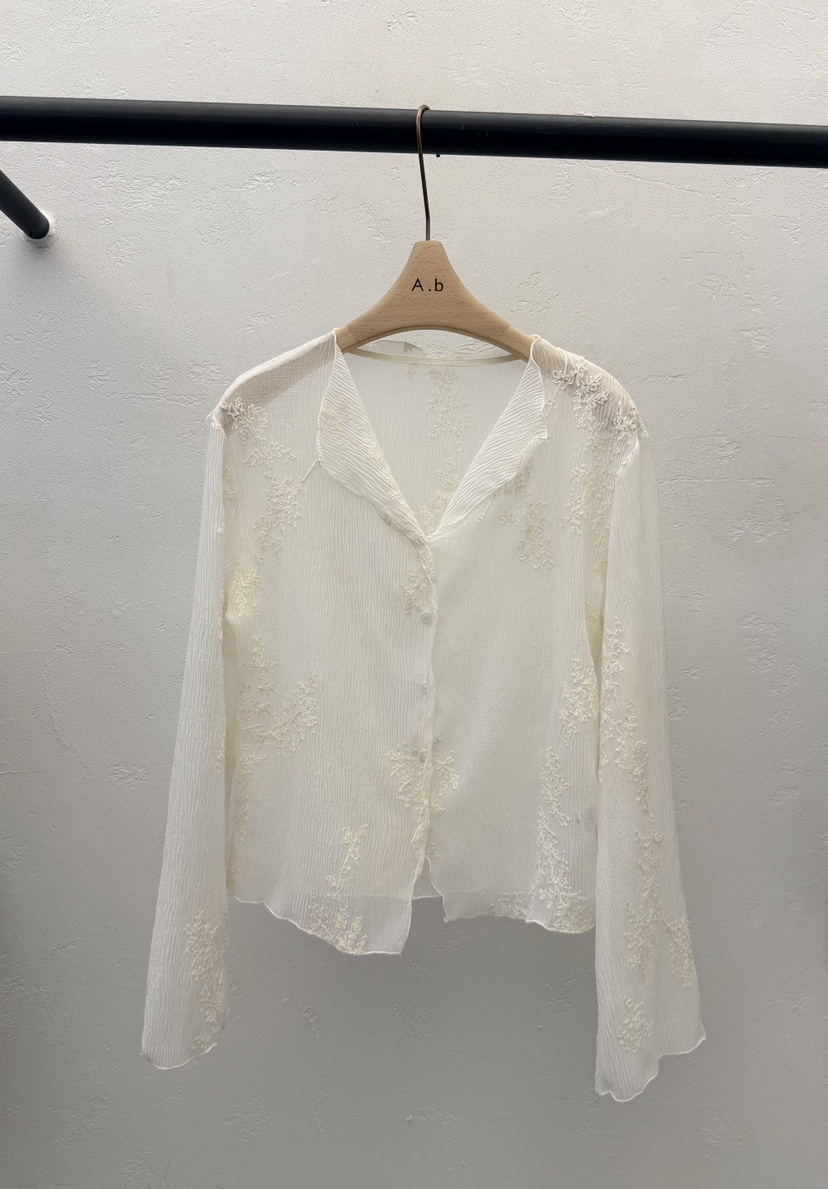 AUTUMN BEIGE-Q韓國代購女裝新款休閑推薦人氣襯衫蕾絲衫A.b/AUTUMN BEIGE襯衫/蕾絲衫圖色1