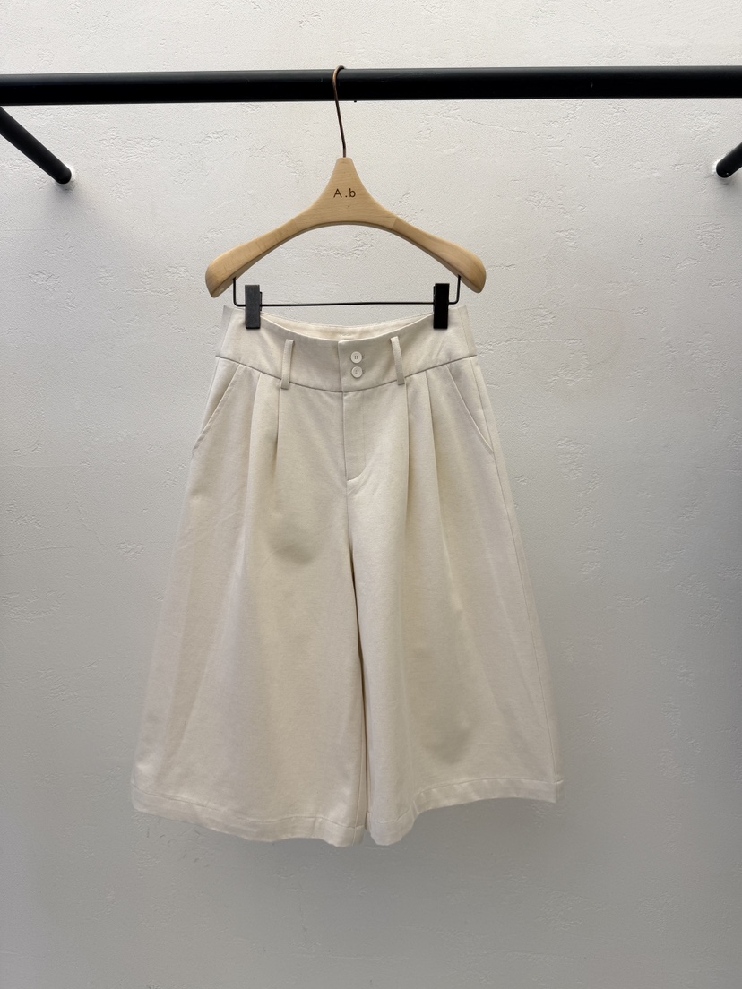 AUTUMN BEIGE-Q韓國代購女士新品職業熱賣26夏季26春夏短褲A.b/AUTUMN BEIGE短褲圖色1