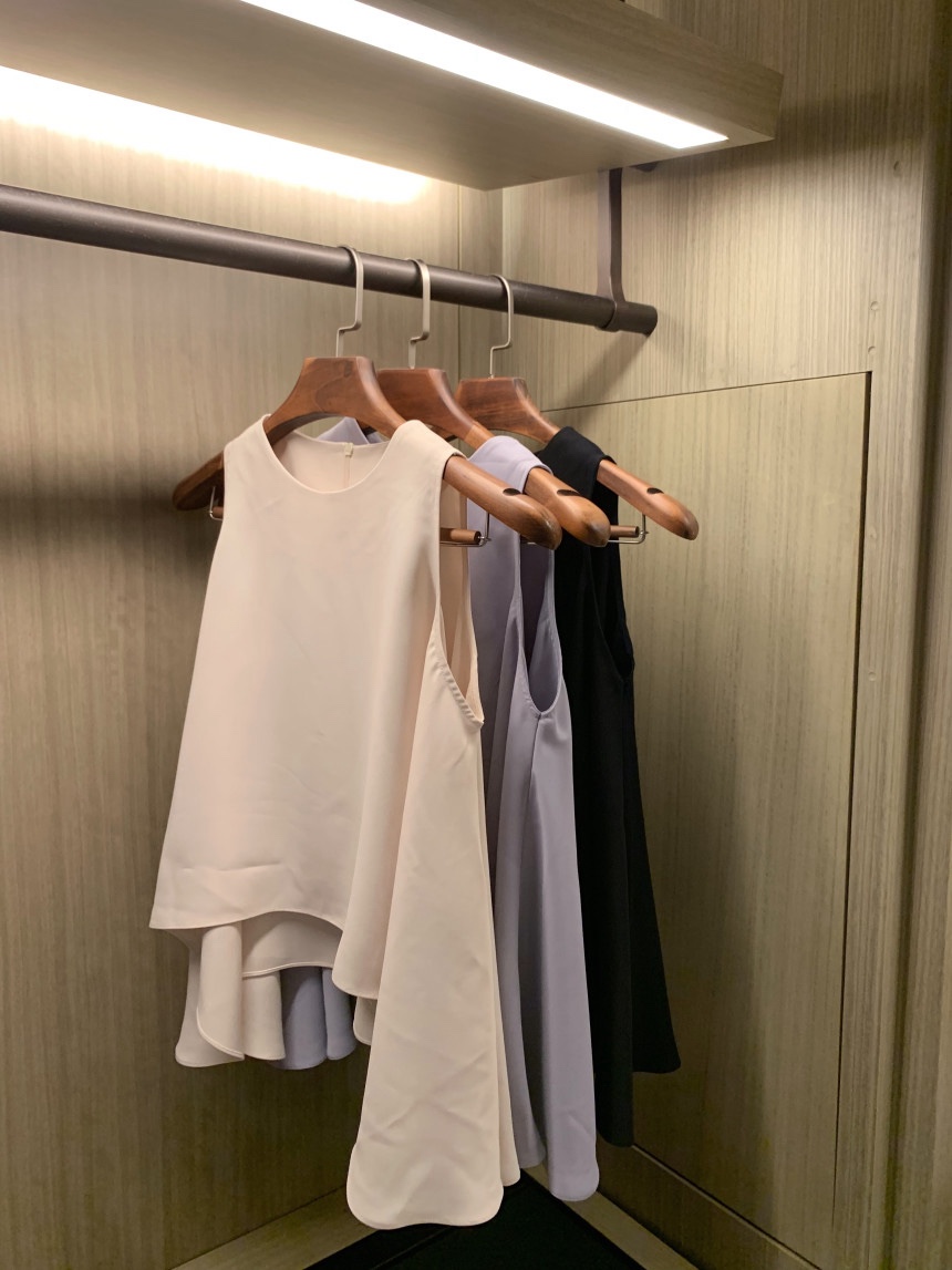 RIAH東大門直郵女士新款熱賣職業人氣休閑時尚26春夏套裝RIAH套裝