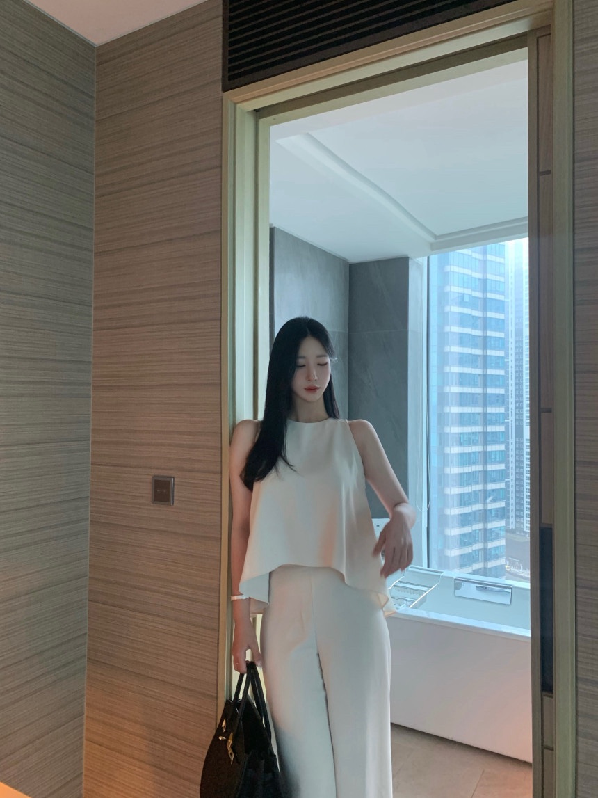 RIAH東大門直郵女士新款熱賣職業人氣休閑時尚26春夏套裝RIAH套裝