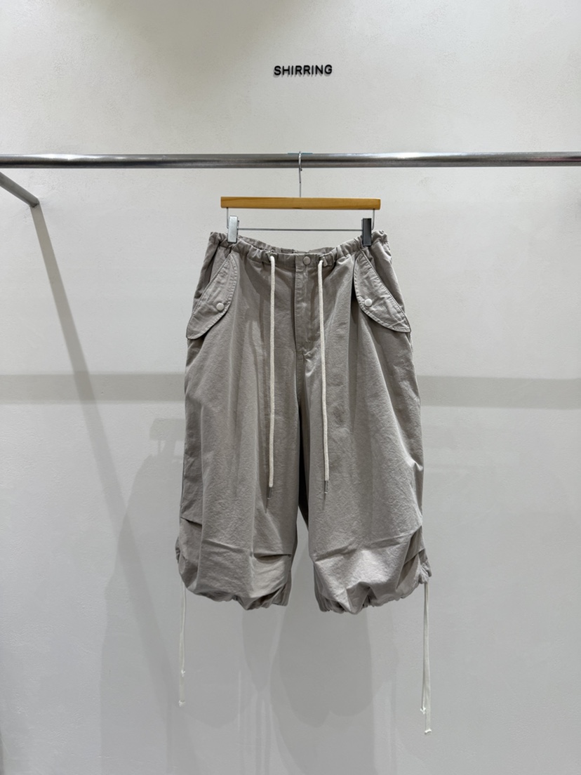 SHIRRING東大門直郵女裝新款26春夏推薦熱賣職業時尚短褲SHIRRING短褲圖色1