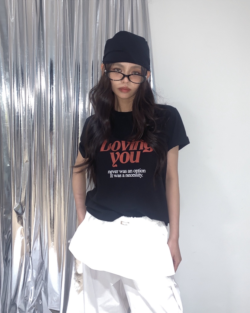 LIVE AID-P東大門實拍女裝新品推薦時尚真品休閑26春夏T恤LIVE AID-PT恤