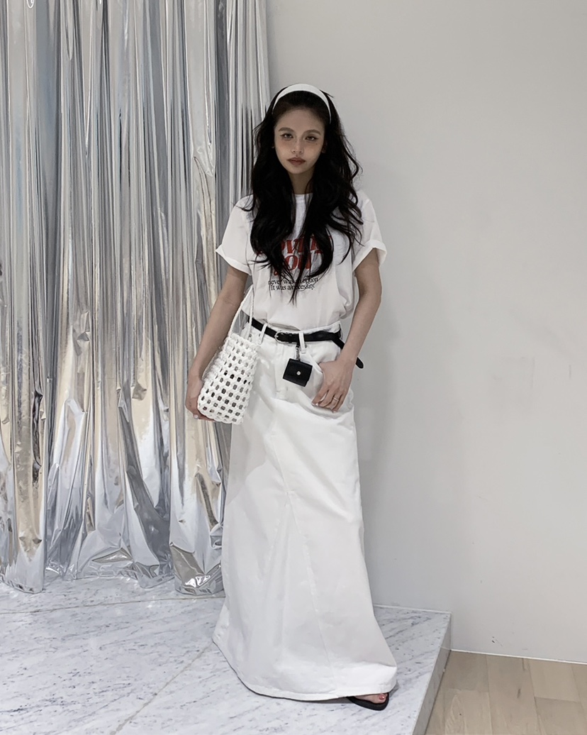 LIVE AID-P東大門實拍女裝新品推薦時尚真品休閑26春夏T恤LIVE AID-PT恤