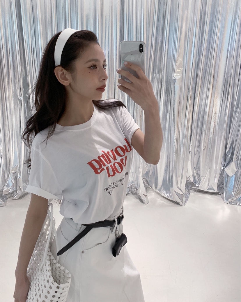 LIVE AID-P東大門實拍女裝新品推薦時尚真品休閑26春夏T恤LIVE AID-PT恤