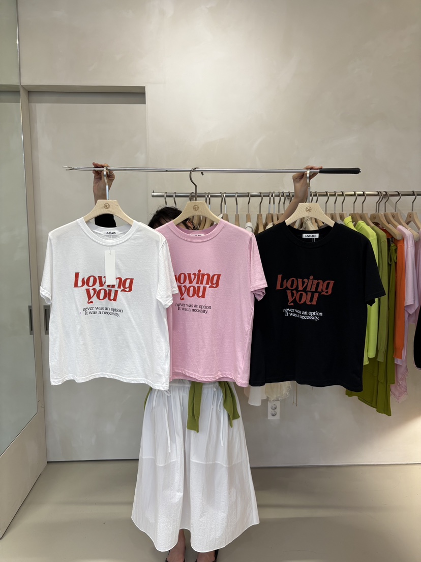 LIVE AID-P東大門實拍女裝新品推薦時尚真品休閑26春夏T恤LIVE AID-PT恤