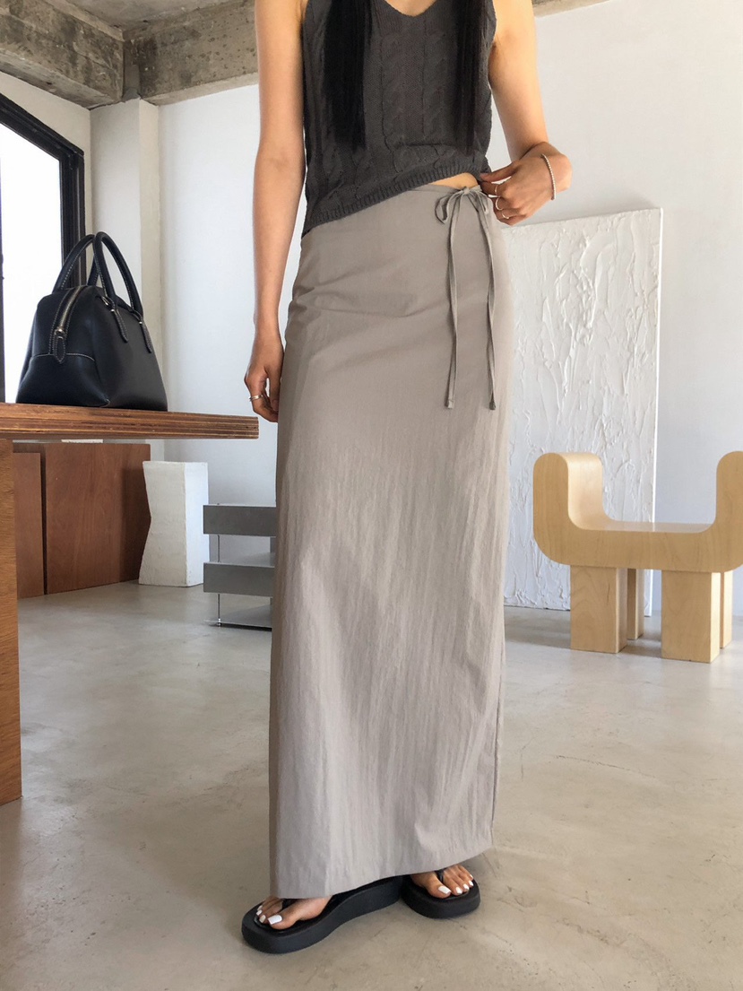 MOMENT韓國直郵女士新款人氣職業休閑真品26春夏時尚長裙MOMENT/RECOVER長裙圖色1