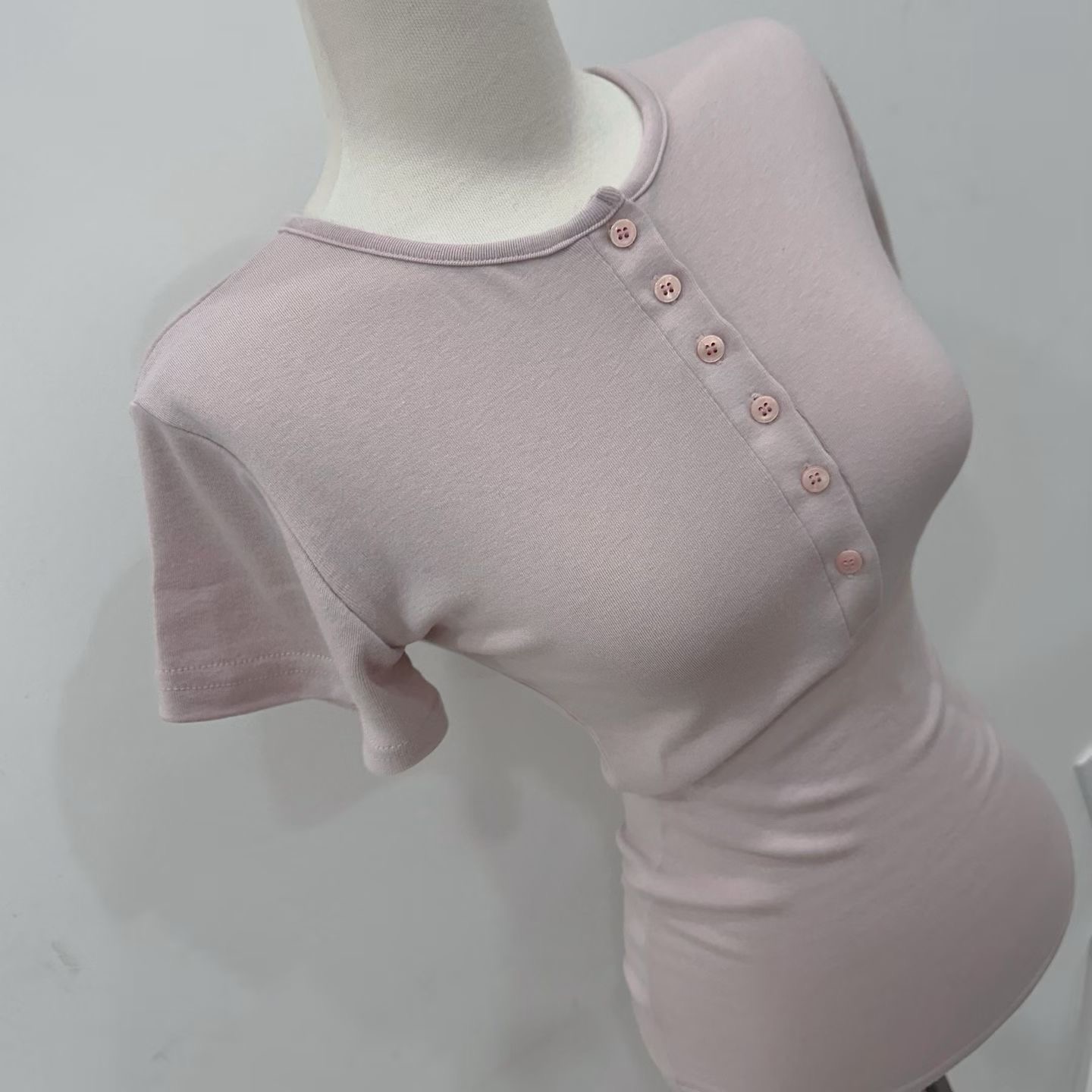 ISABELLA韓國代購女士新款推薦26春夏熱賣休閑人氣T恤紐扣ISABELLAT恤