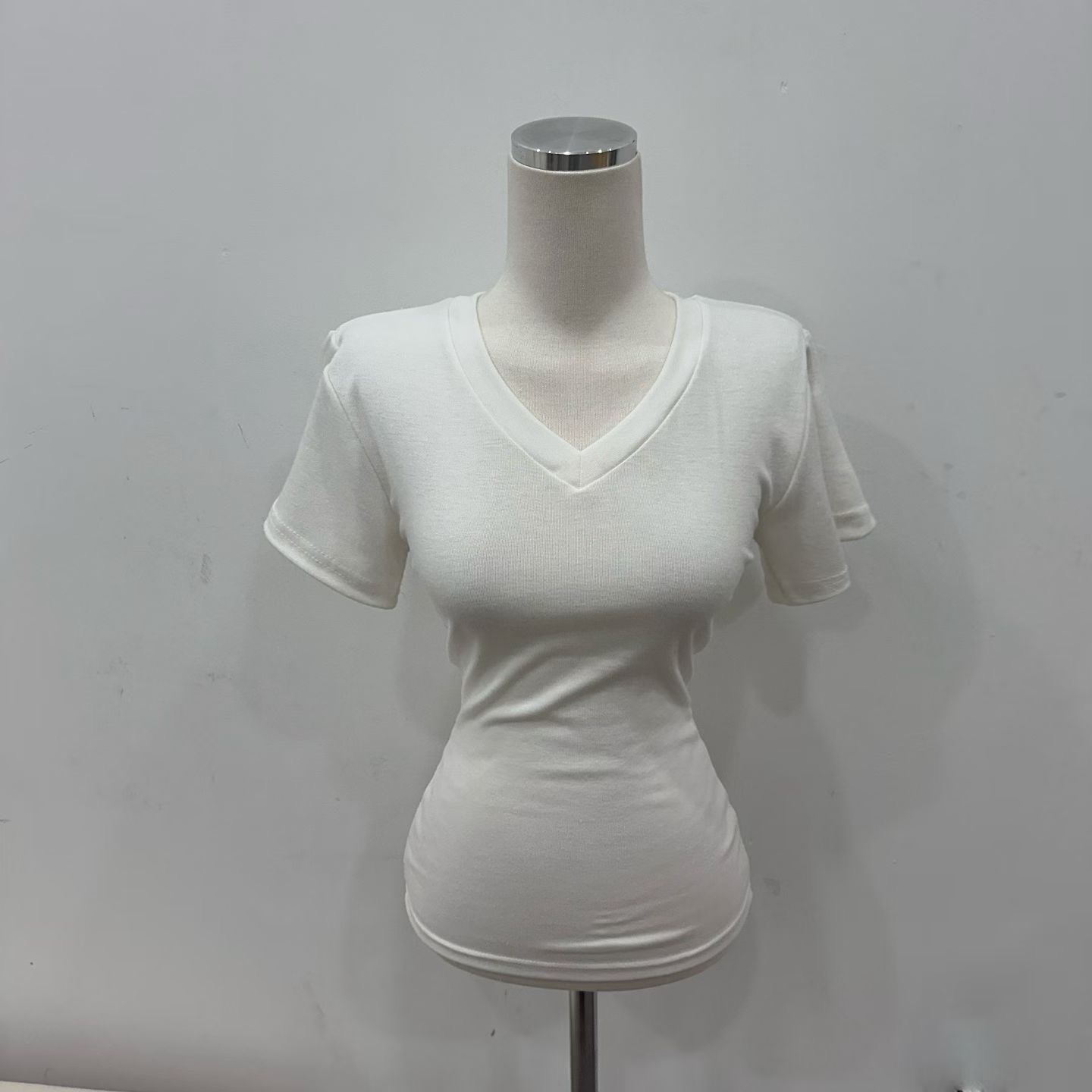 ISABELLA東大門代購女裝新款職業推薦人氣時尚26春夏T恤高領ISABELLAT恤圖色1