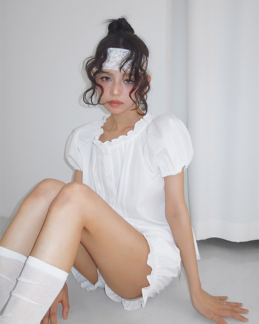 LIVE AID-P東大門直郵女士新款休閑真品時尚襯衫蕾絲衫LIVE AID-P襯衫/蕾絲衫