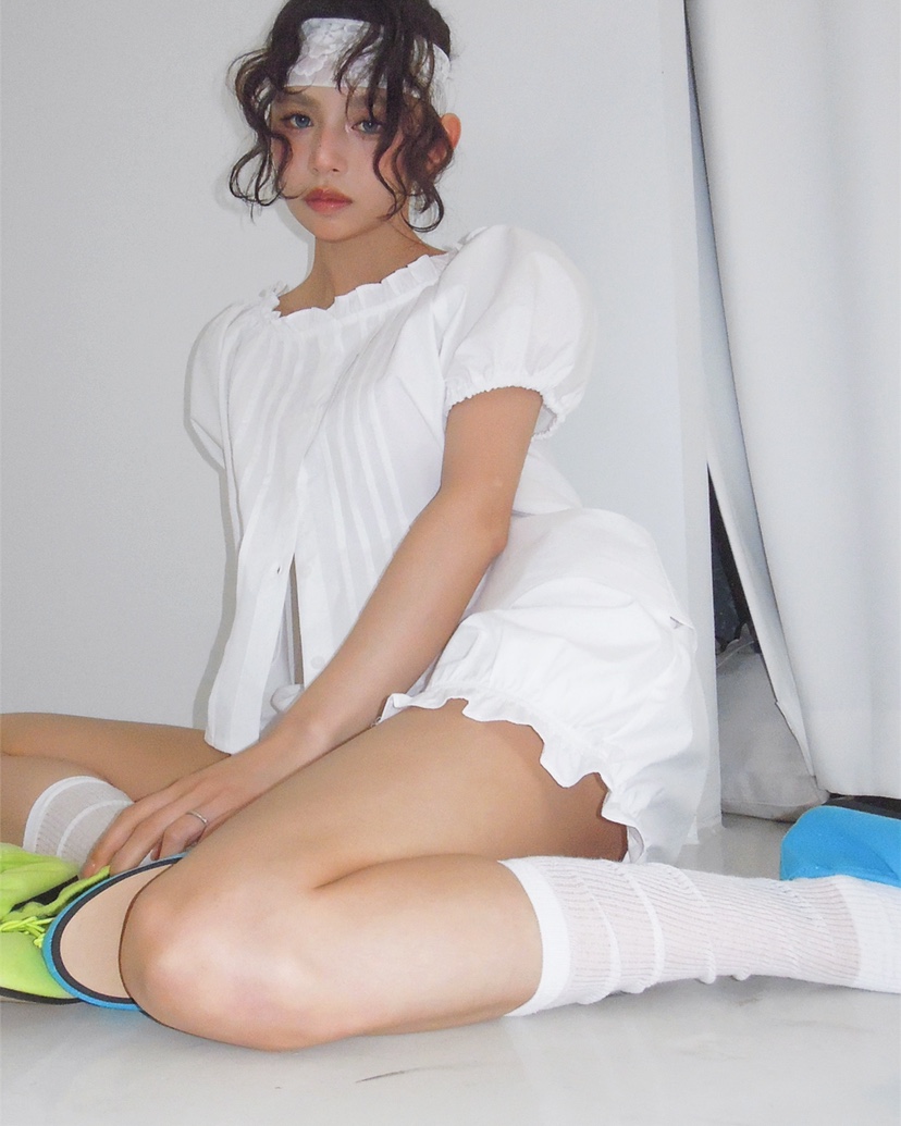 LIVE AID-P東大門直郵女士新款休閑真品時尚襯衫蕾絲衫LIVE AID-P襯衫/蕾絲衫