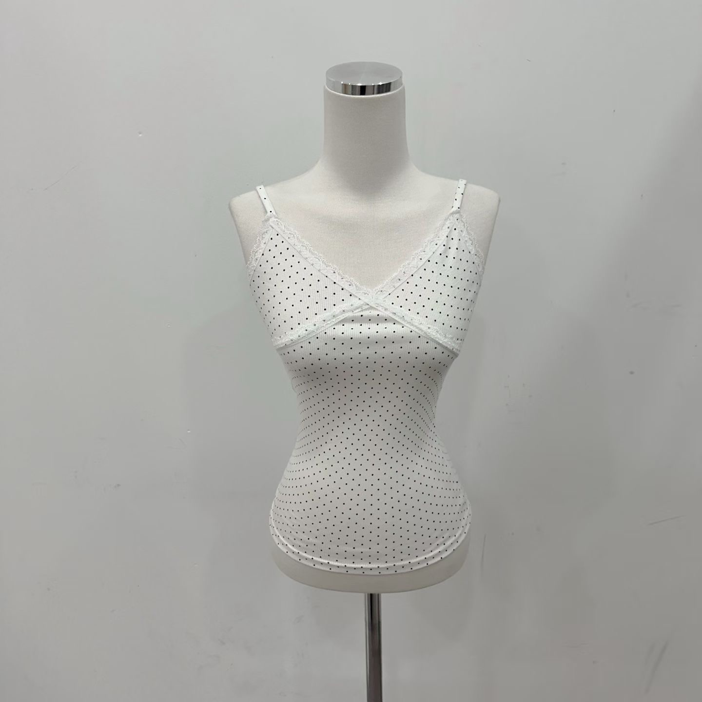 ISABELLA東大門代購女裝新品真品26春夏熱賣吊帶背心蕾絲ISABELLA吊帶/背心圖色3