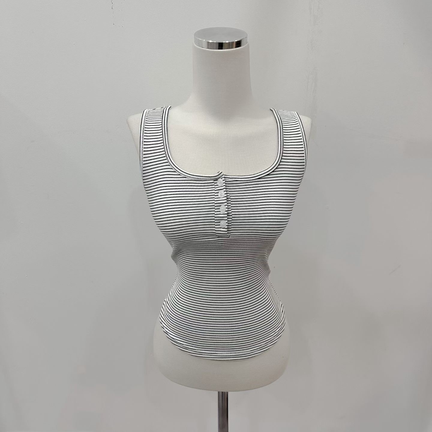 ISABELLA東大門代購女裝新款時尚人氣熱賣真品吊帶背心條紋ISABELLA吊帶/背心圖色2