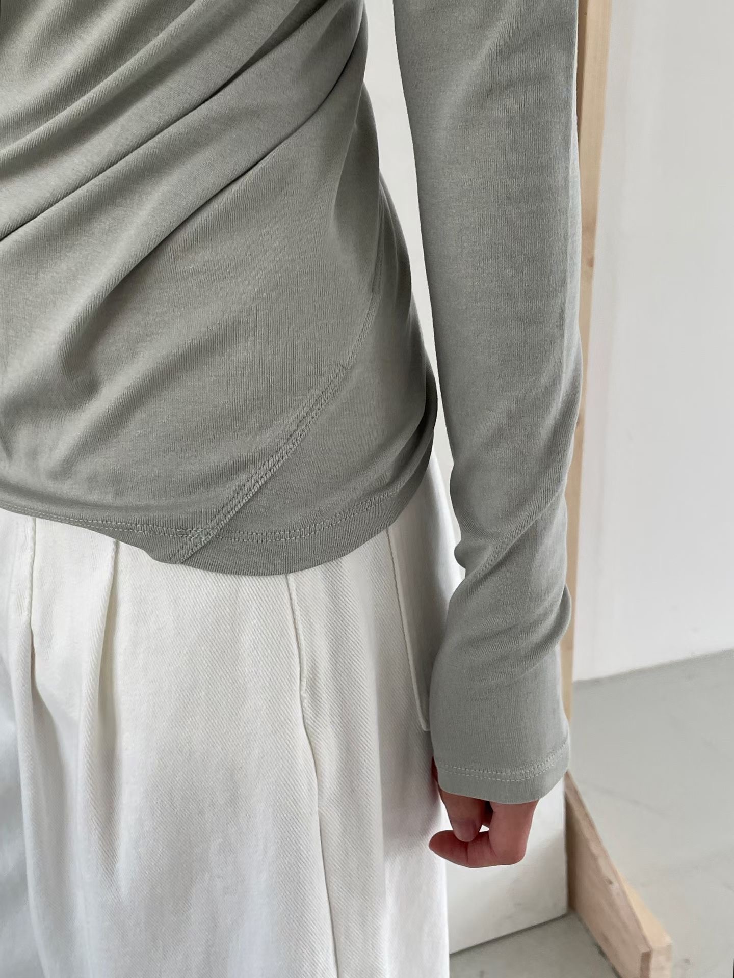 L.REWIND韓國直郵女裝新款時尚真品人氣熱賣職業長袖T恤L.REWIND長袖T恤