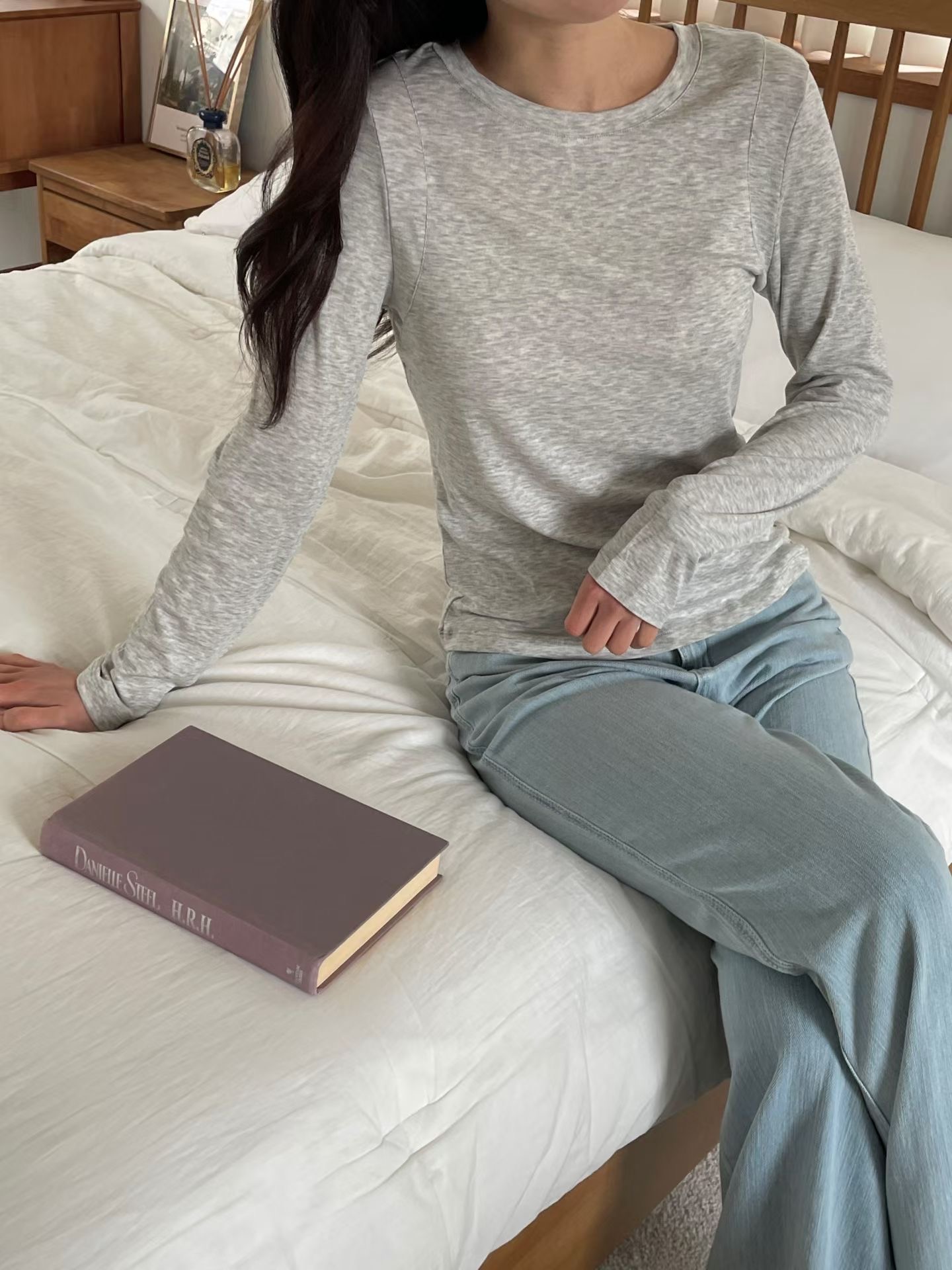 L.REWIND東大門實拍女士新品26春夏人氣長袖T恤不含內搭L.REWIND長袖T恤