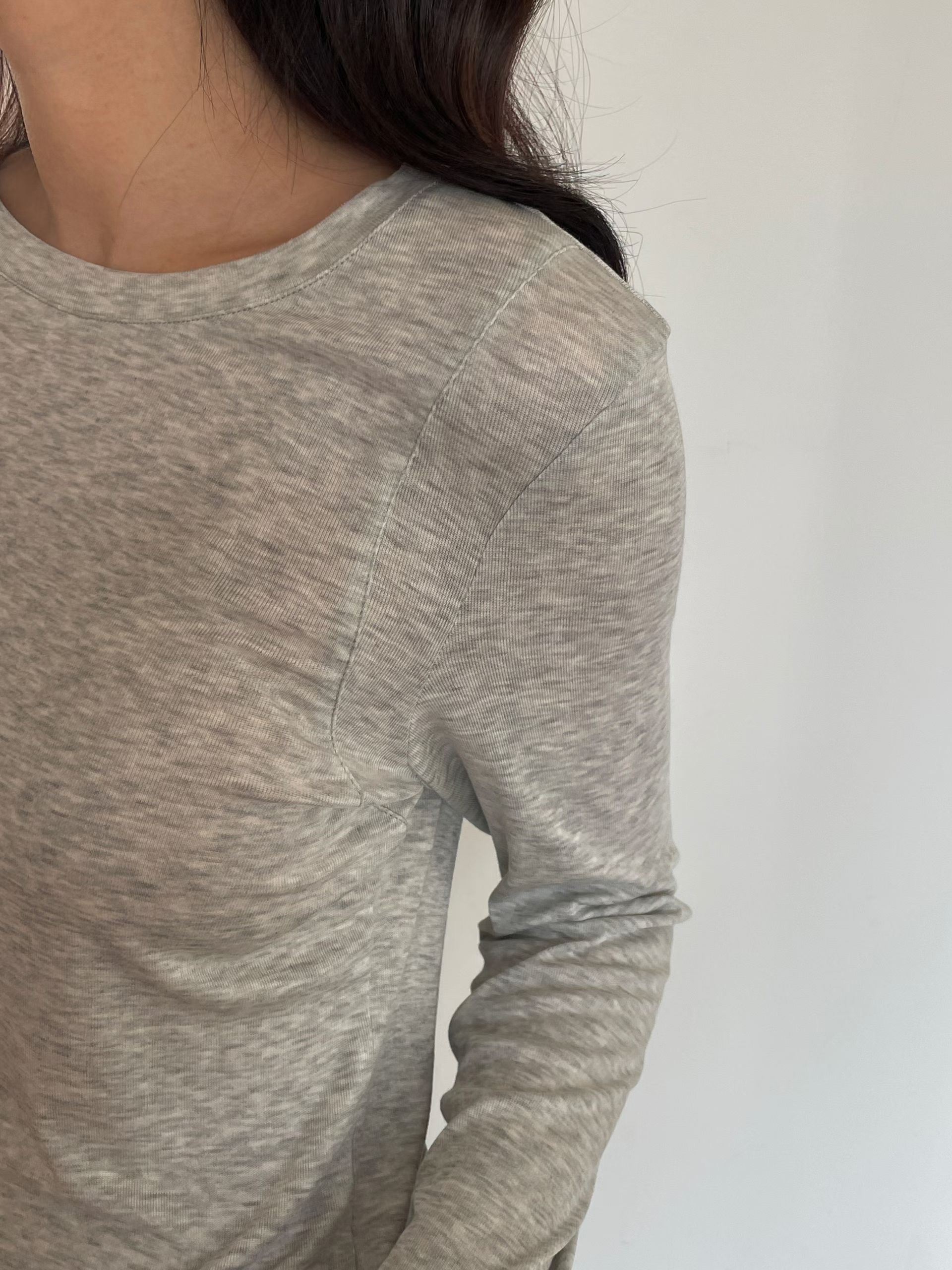 L.REWIND東大門實拍女士新品26春夏人氣長袖T恤不含內搭L.REWIND長袖T恤