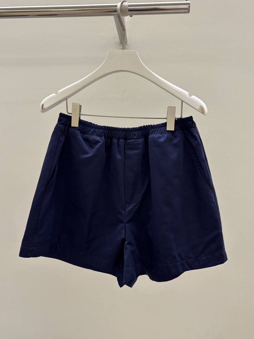 PEBBLE韓國直郵實拍女士新品休閑26春夏人氣推薦熱賣短褲緞PEBBLE短褲圖色2