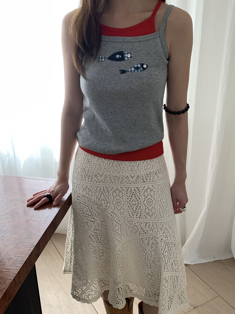 PEBBLE韓國代購女士新款推薦休閑人氣熱賣時尚吊帶背心刺繡PEBBLE吊帶/背心