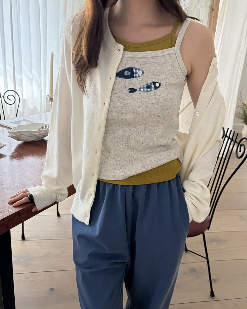 PEBBLE韓國代購女士新款推薦休閑人氣熱賣時尚吊帶背心刺繡PEBBLE吊帶/背心