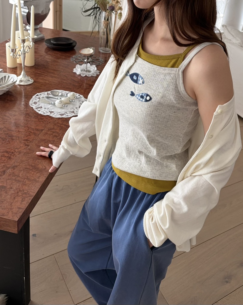 PEBBLE韓國代購女士新款推薦休閑人氣熱賣時尚吊帶背心刺繡PEBBLE吊帶/背心