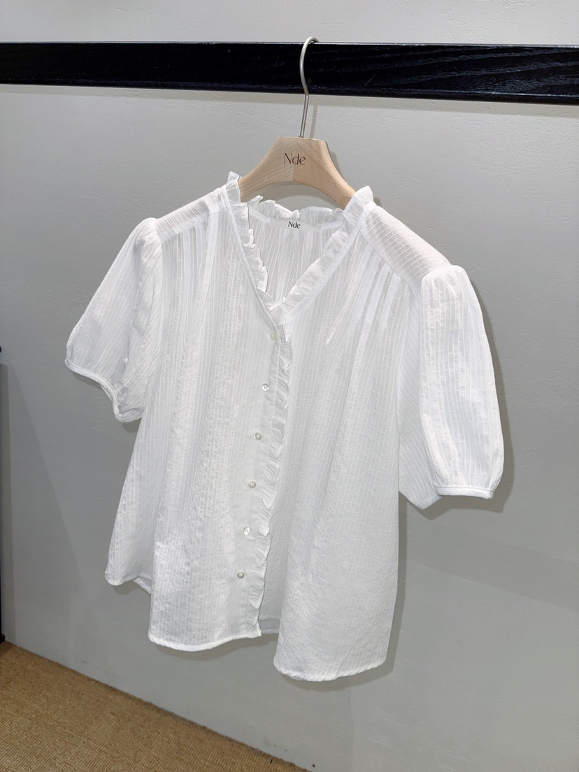 NDE韓國直郵實拍女裝新品職業熱賣人氣休閑襯衫蕾絲衫泡泡袖BOHEME_NDE襯衫/蕾絲衫圖色2