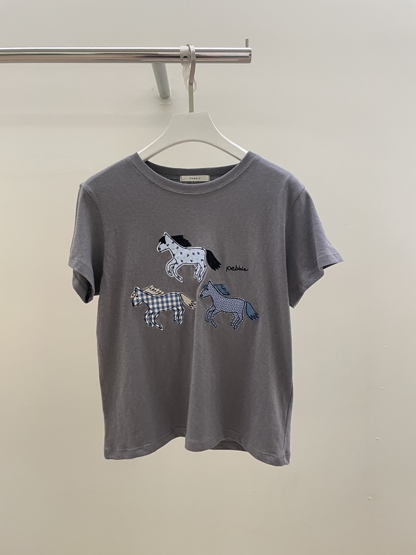 PEBBLE韓國直郵女士新品26夏季26春夏人氣職業休閑T恤刺繡PEBBLET恤圖色1