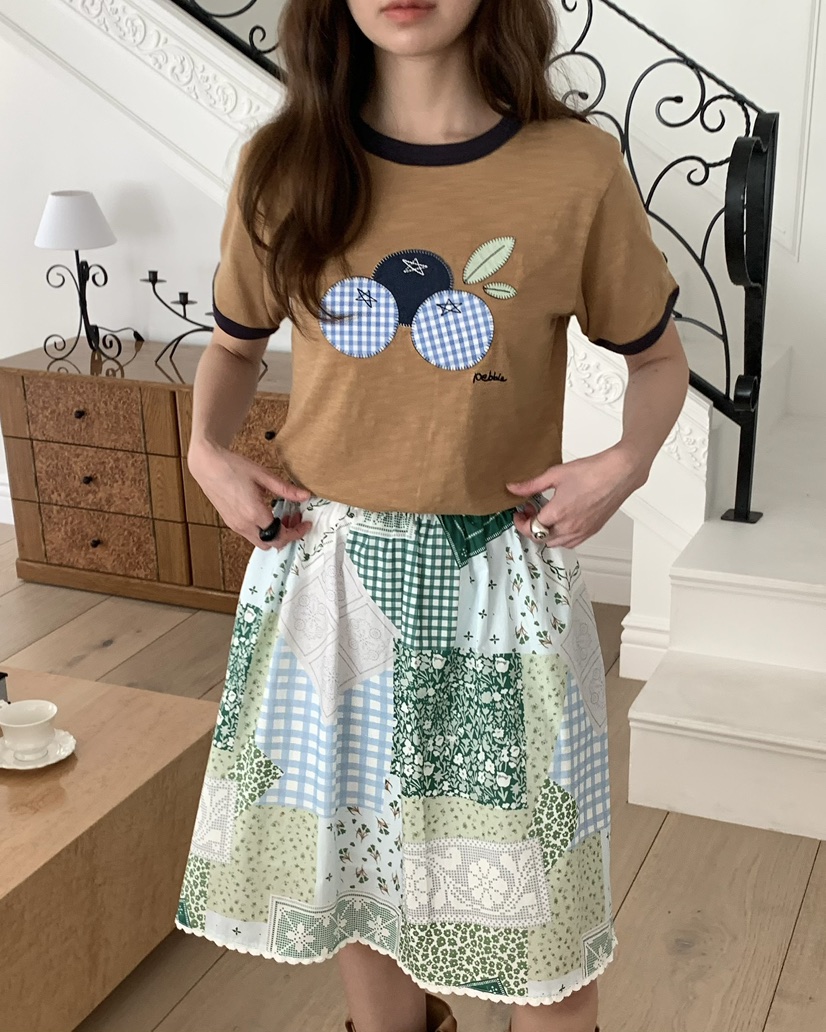 PEBBLE東大門實拍韓國女士新品時尚休閑26夏季人氣T恤刺繡PEBBLET恤