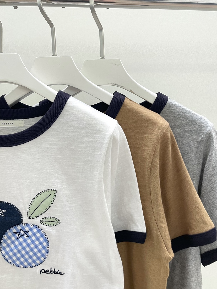 PEBBLE東大門實拍韓國女士新品時尚休閑26夏季人氣T恤刺繡PEBBLET恤