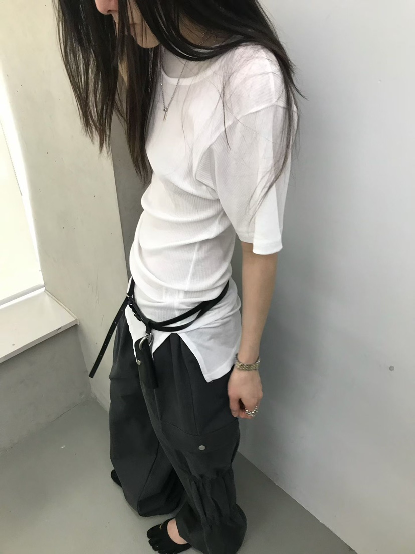 MINIMUZE韓國東大門直郵女裝新品職業26春夏時尚人氣26夏季T恤MINIMUZET恤