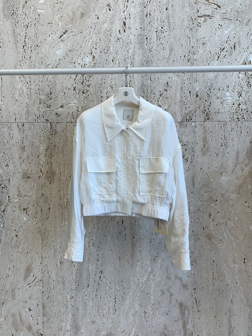 BLOSSOM韓國直郵實拍女裝新品人氣時尚職業熱賣夾克打折拉鏈BLOSSOM夾克圖色1