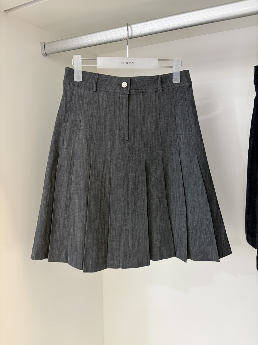 NORMAL韓國東大門代購女士新品職業熱賣半身裙中短裙褶皺NORMAL半身裙/中短裙圖色1